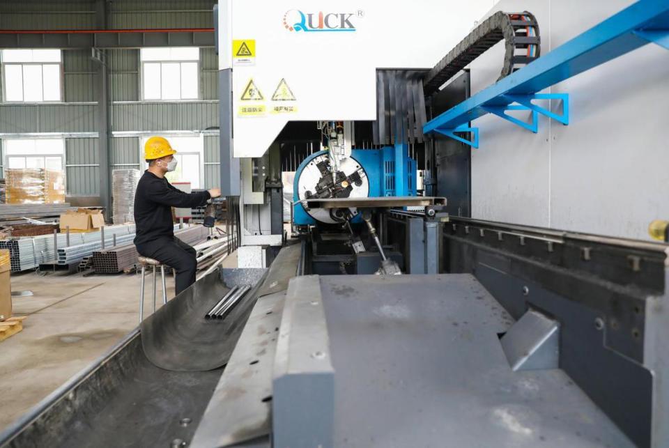 河北灤南 訂單滿產(chǎn)勢(shì)頭勁，灤南衡器俏銷(xiāo)海外